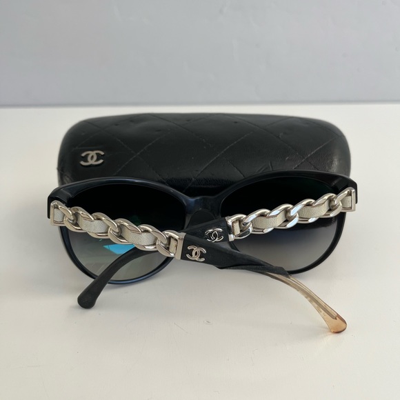Auth CHANEL SUNGLASSES 5215 - Picture 11 of 11